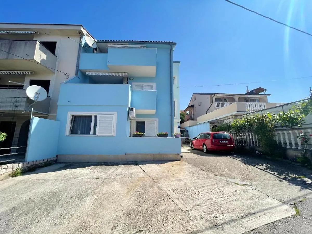 Cozy Seaside Apartment In Jadranovo, 24 Sqm, Ocean View Croatia